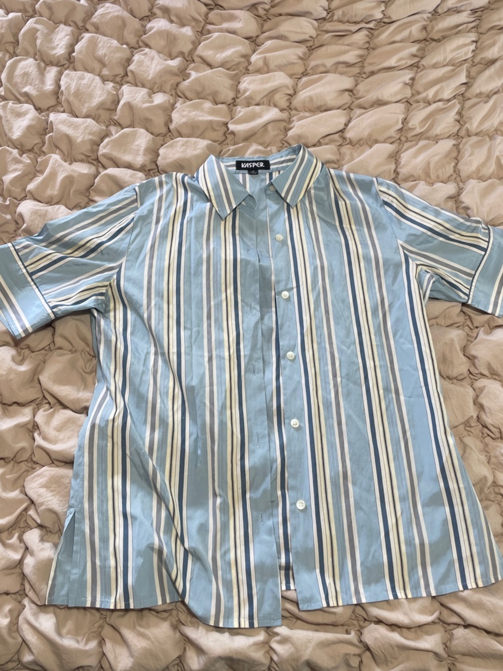 Kasper Blue and Cream Vertical Stripe Short-Sleeve Button-Down